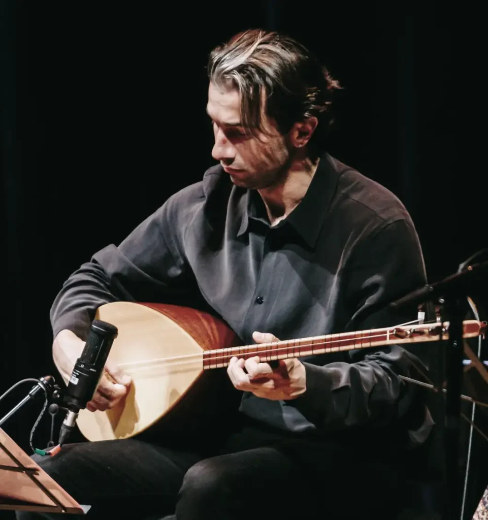 Burak Ekmekçi – Bağlama Artist - Canadian Asian Music Society --- CAMS